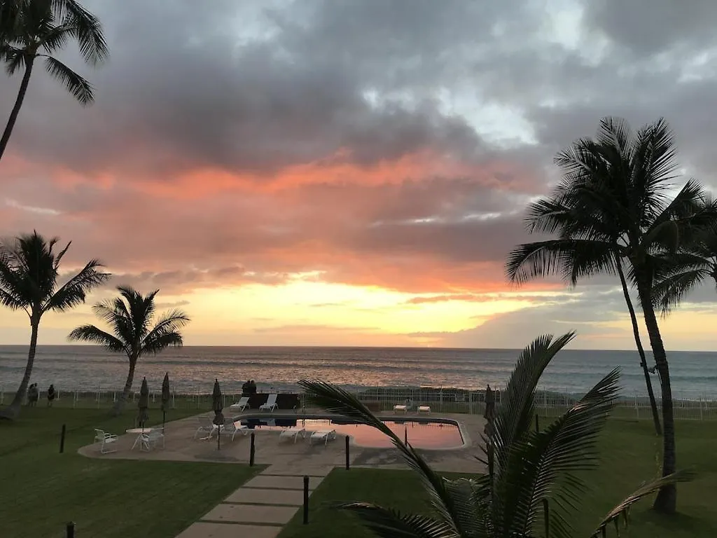 Apartment ***Serendipity On The Moana - Legal & Oceanfront - Great For Work & Play!*** Waianae