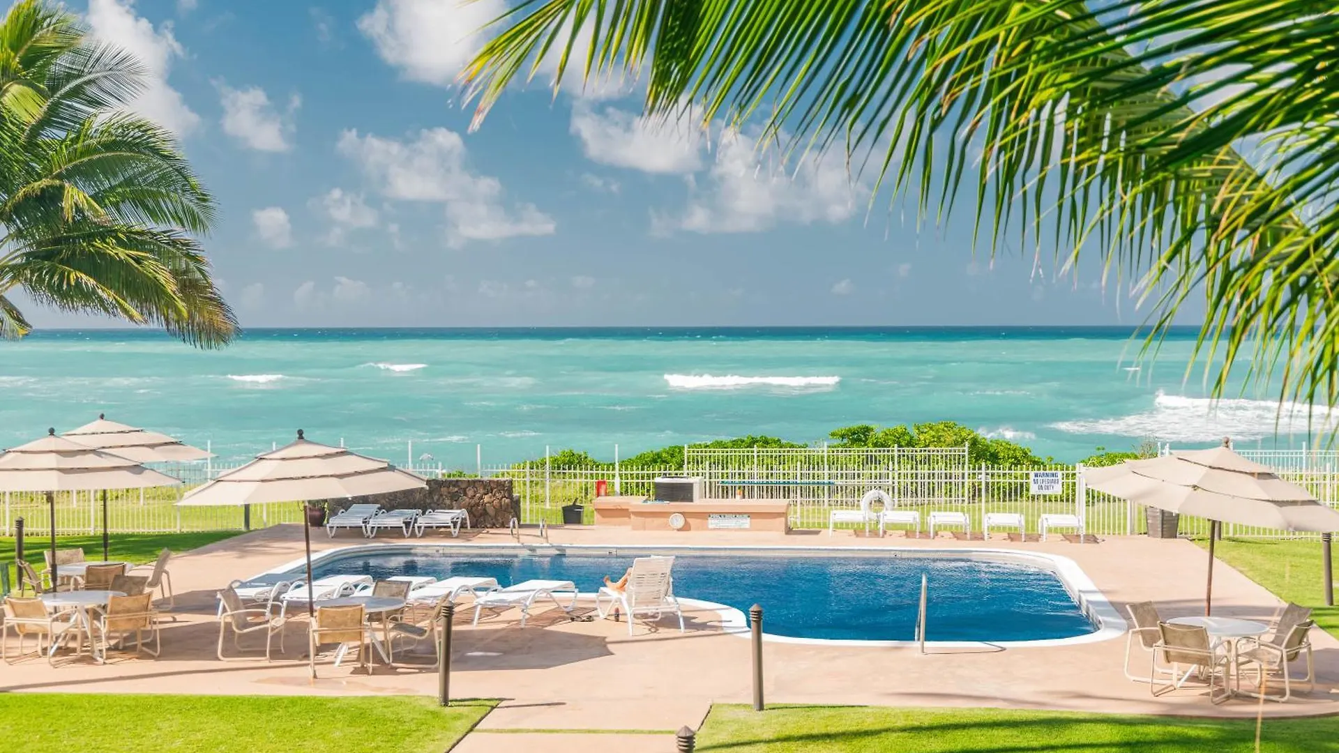 ***Serendipity On The Moana - Legal & Oceanfront - Great For Work & Play!*** Waianae 0*,  United States